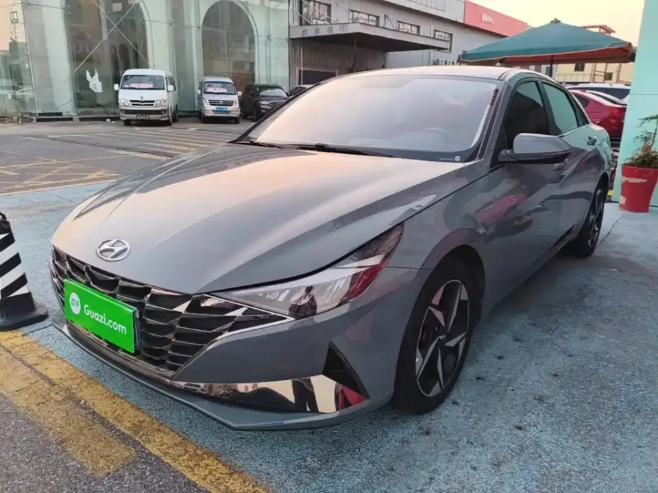 Hyundai Elantra 1.5L CVT GLX Elite Edition 2022