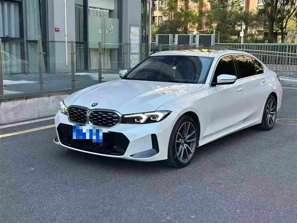 BMW 3 Series 325Li M Sport Package 2024