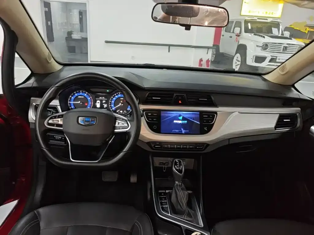 Geely Vision X3 1.5L CVT Premium 2021 — фото 10