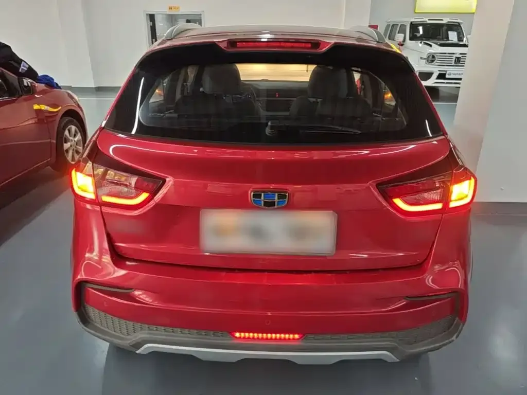 Geely Vision X3 1.5L CVT Premium 2021 — фото 6