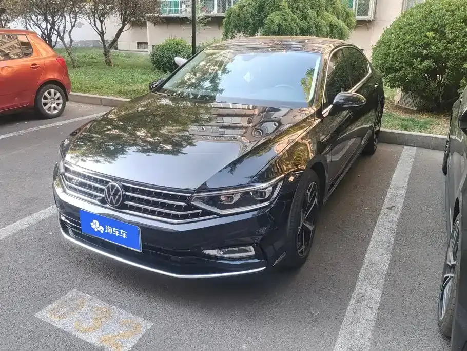 Volkswagen Magotan Popular Edition 330TSI DSG Luxury 2025