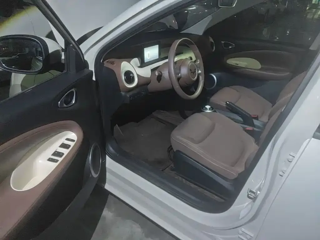 Wuling Motors Wuling Bingo Model 203km Light Enjoyment 2025 — фото 12