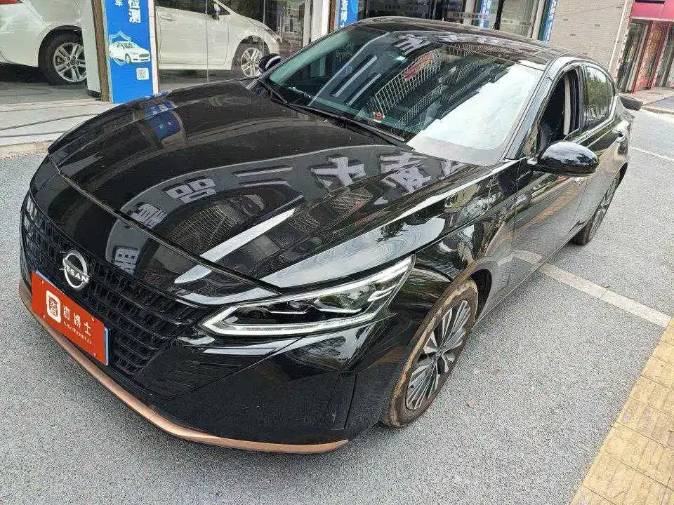 Nissan Teana 2.0L SV Black Gold Edition 2024