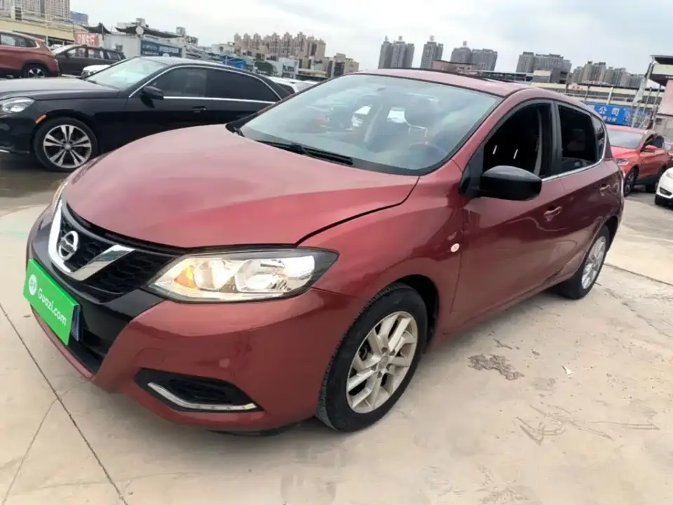 Nissan Tiida 1.6L CVT Cool Edition 2020