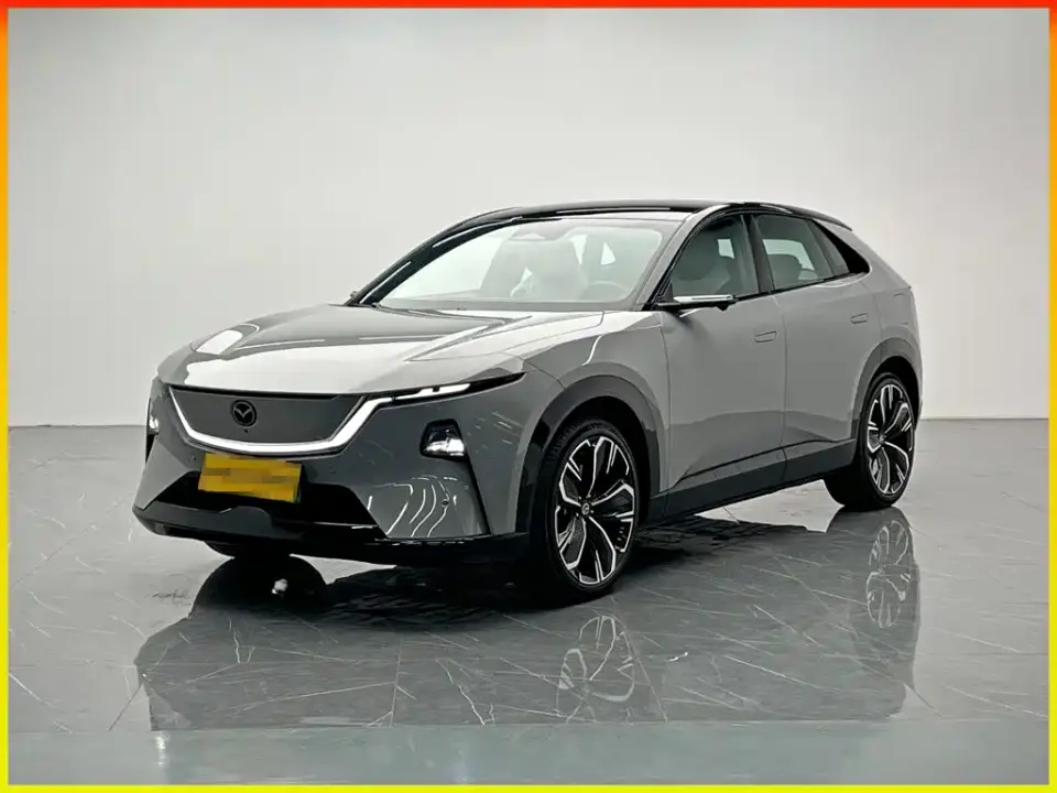 Mazda EZ-60 Range-extender Base Model 2025