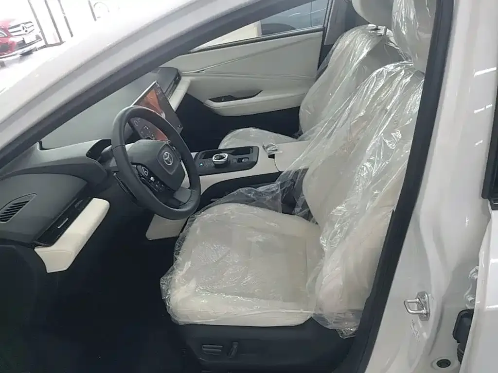 Toyota bZ5 550 PRO Smart Edition 2026 — фото 15
