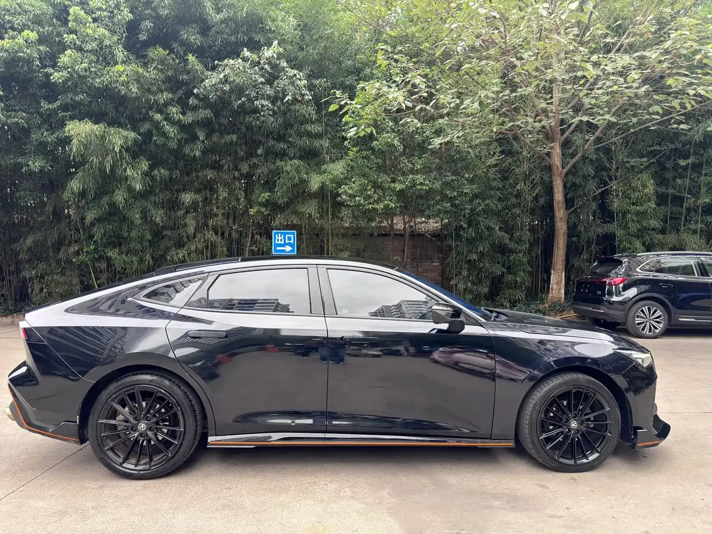 Changan UNI-V 1.5T Sport Edition 2023 — фото 10