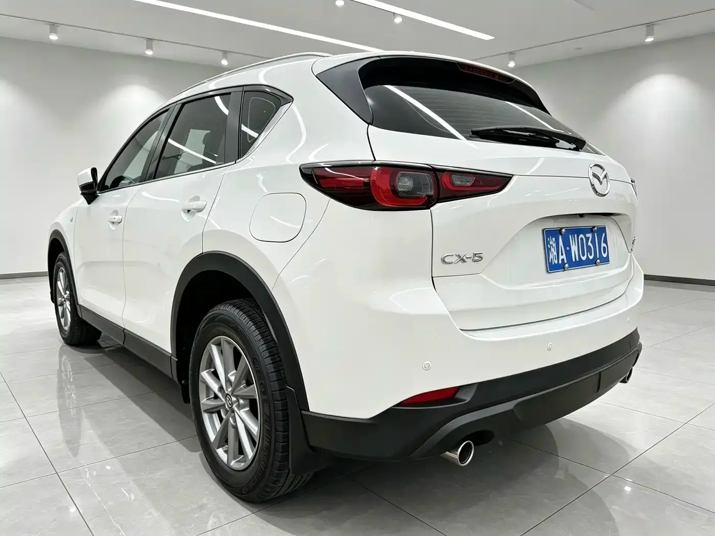 Mazda CX-5 2.0L Automatic 2WD Elegance 2022 — фото 5
