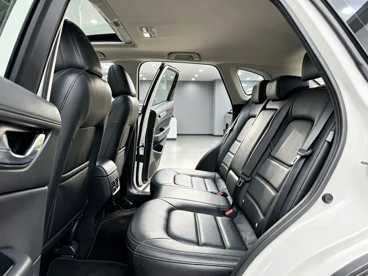 Mazda CX-5 2.0L Automatic 2WD Elegance 2022 — фото 10