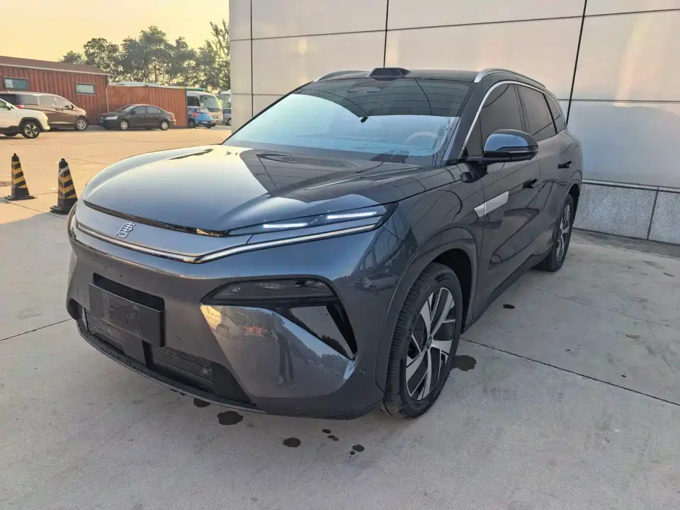 BYD Tang L Model DM 215KM LiDAR Flagship 2025