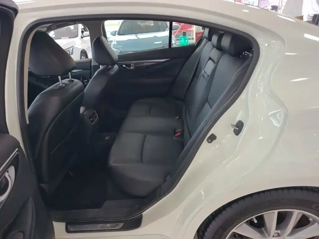 Infiniti Q50L 2.0T Comfort (China VI) 2022 — фото 17