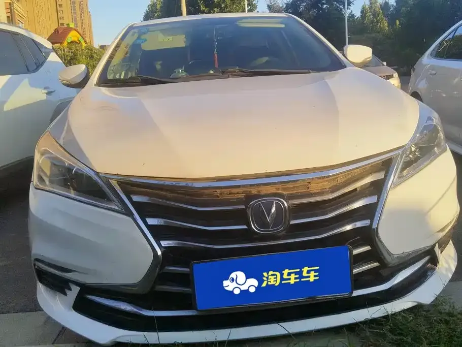 Changan Eado DT 1.6L Manual Premium 2019 — фото 2