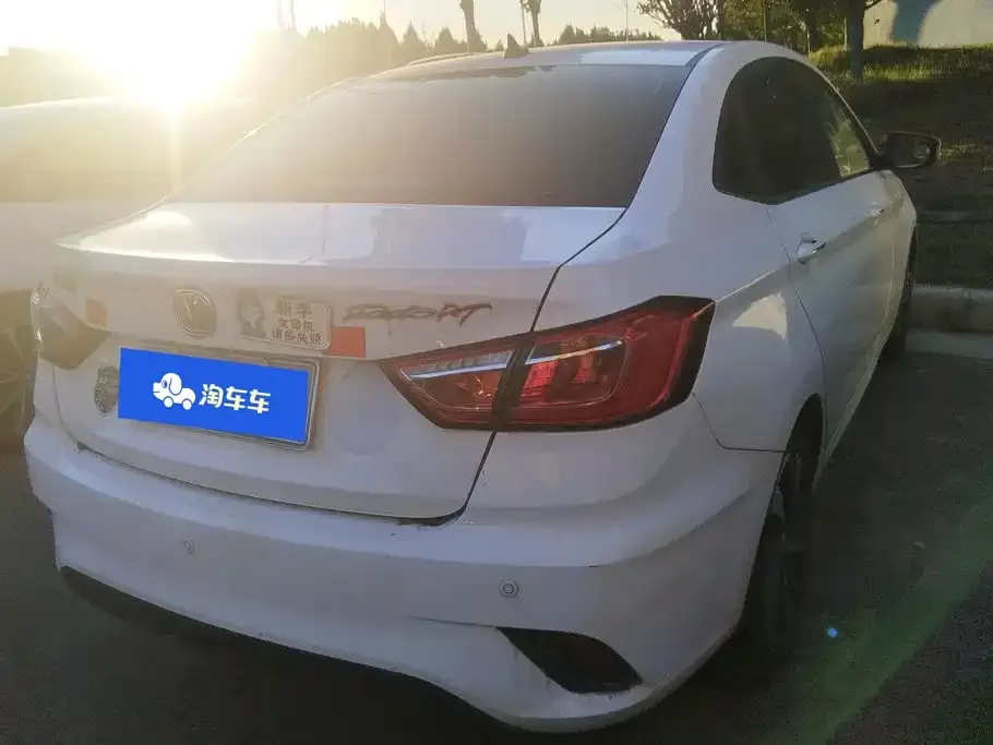 Changan Eado DT 1.6L Manual Premium 2019 — фото 3