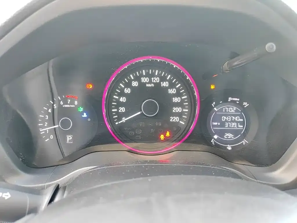 Honda Vezel 1.5L CVT Luxury 2021 — фото 12