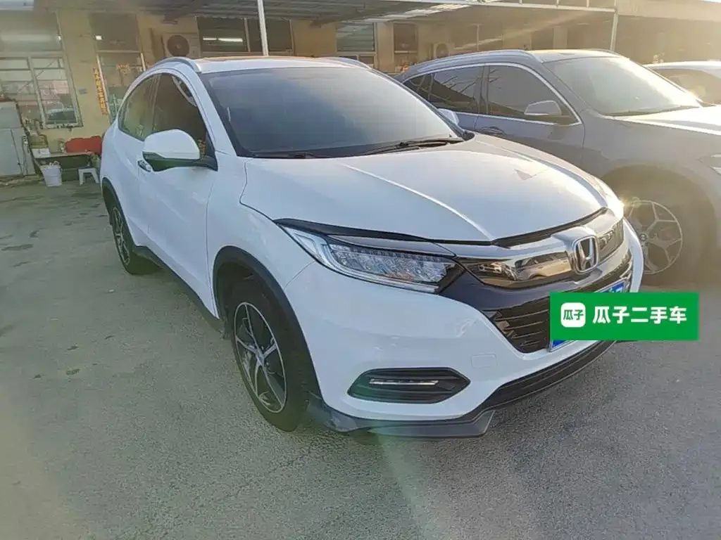 Honda Vezel 1.5L CVT Luxury 2021 — фото 4