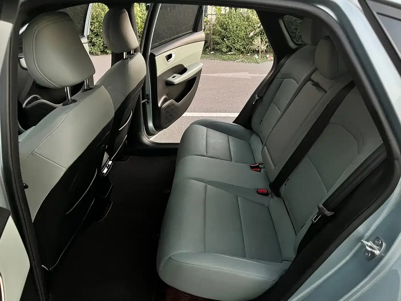 Roewe D6 520km Smart Edition 2025 — фото 11