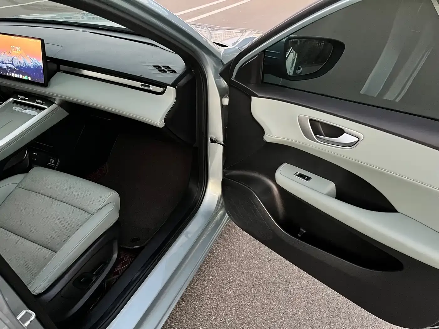 Roewe D6 520km Smart Edition 2025 — фото 9