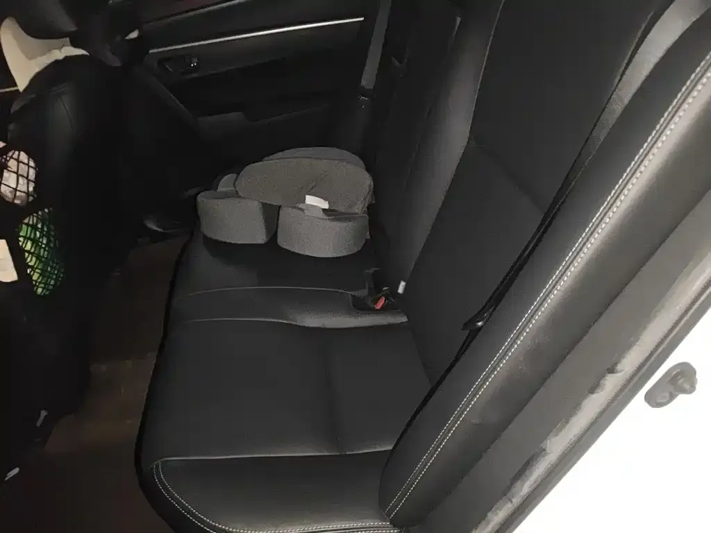 Toyota Corolla Twin Engine E+ 1.8L E-CVT Comfort Edition 2021 — фото 18