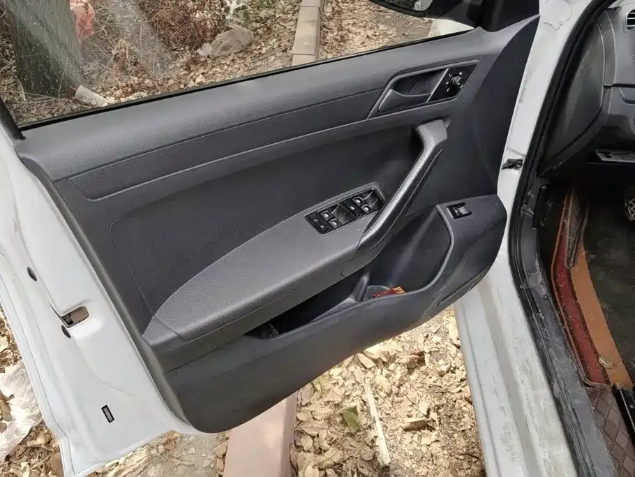 Jetta VA3 1.5L Manual Progressive Edition 2023 — фото 7