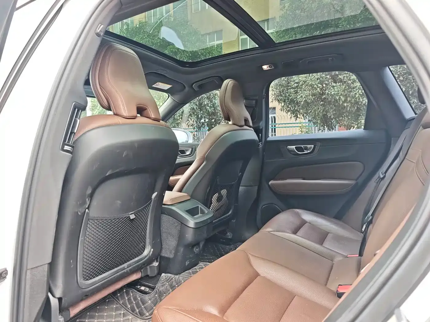 Volvo XC60 T5 AWD Momentum 2020 — фото 7