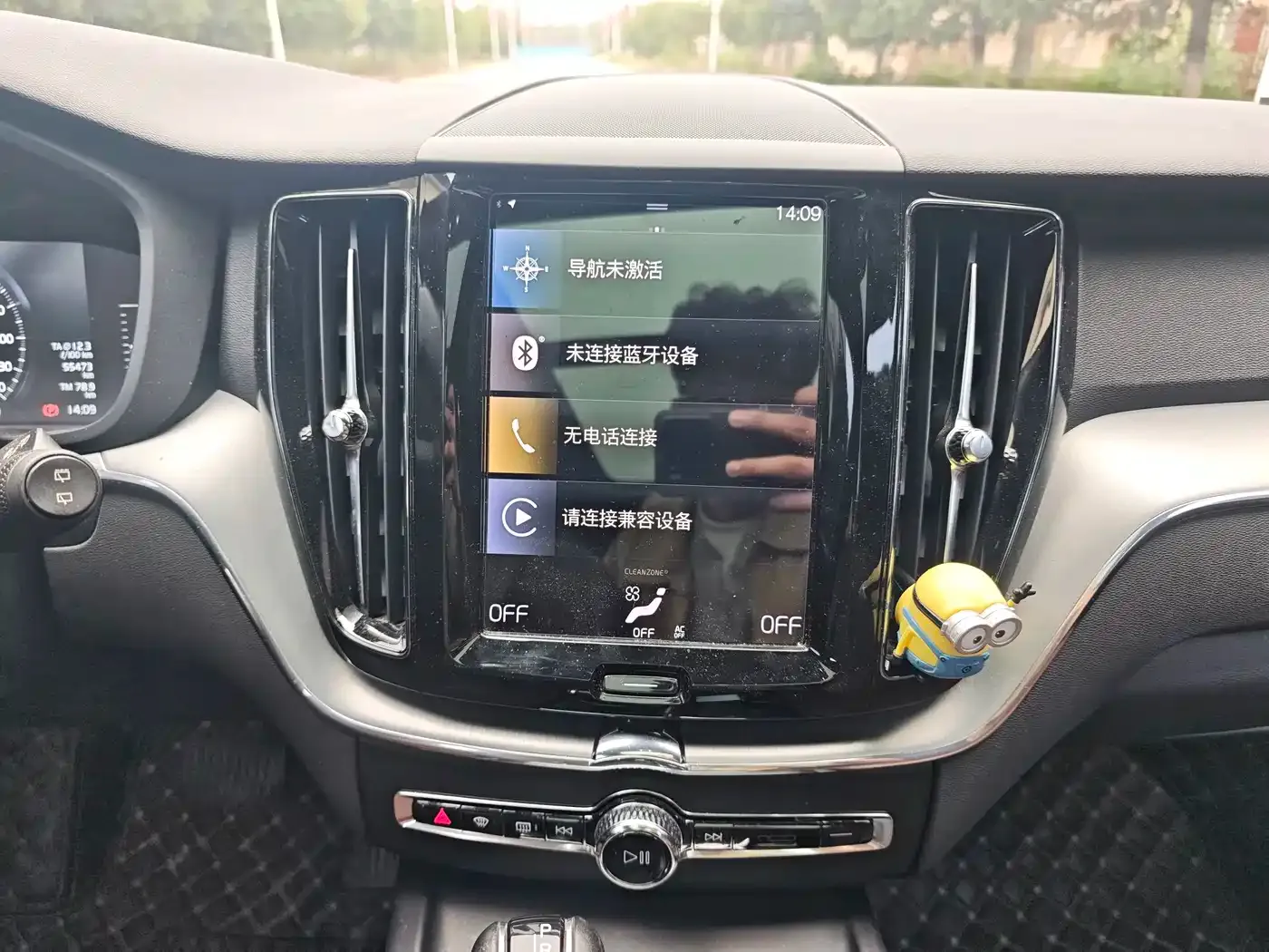 Volvo XC60 T5 AWD Momentum 2020 — фото 14