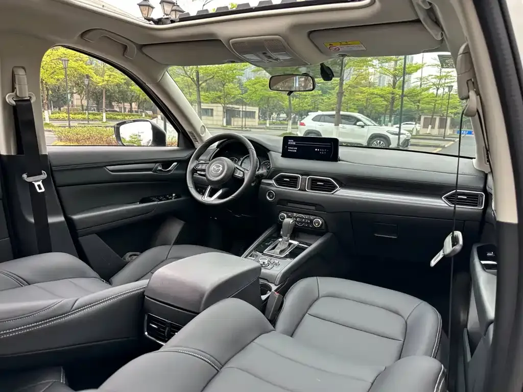 Mazda CX-5 2.5L Automatic 2WD Premium 2022 — фото 10