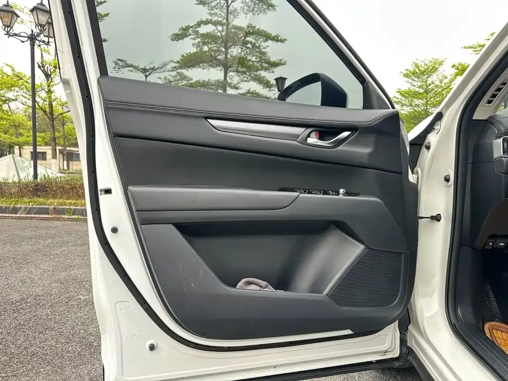 Mazda CX-5 2.5L Automatic 2WD Premium 2022 — фото 4