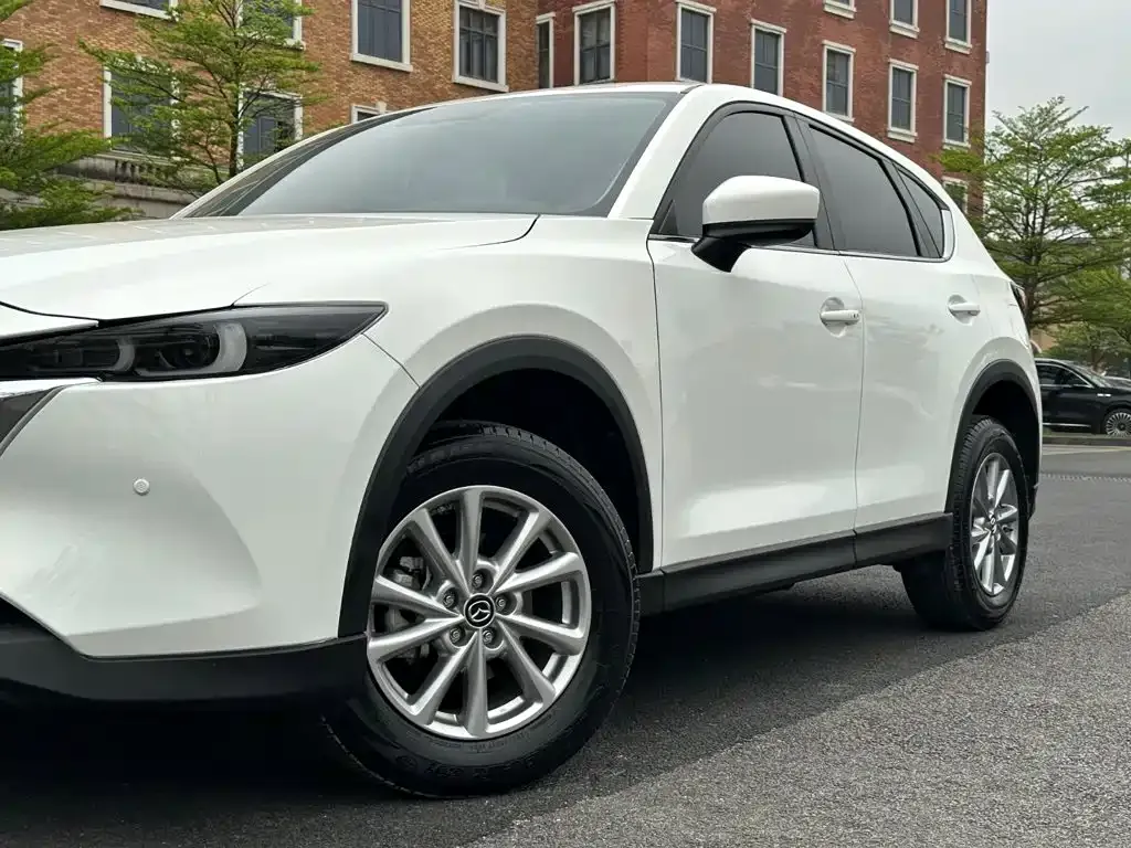 Mazda CX-5 2.5L Automatic 2WD Premium 2022 — фото 12