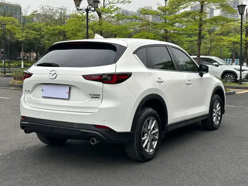 Mazda CX-5 2.5L Automatic 2WD Premium 2022 — фото 17