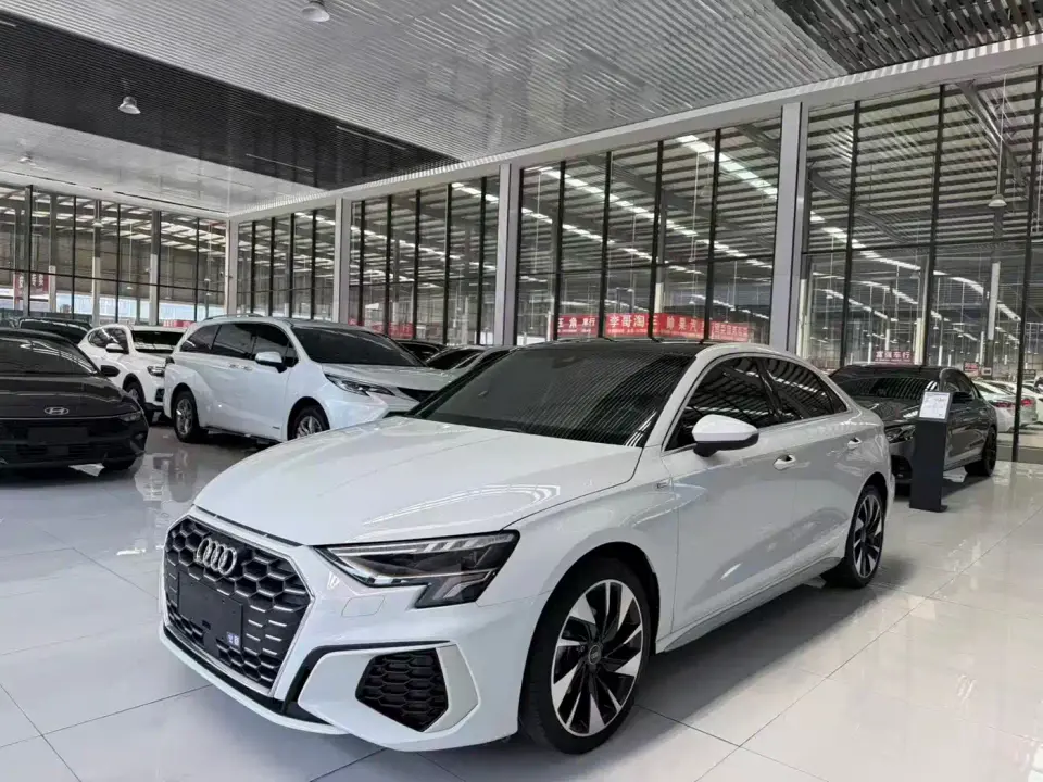 Audi A3 A3L Limousine 35 TFSI Style Sport 2022