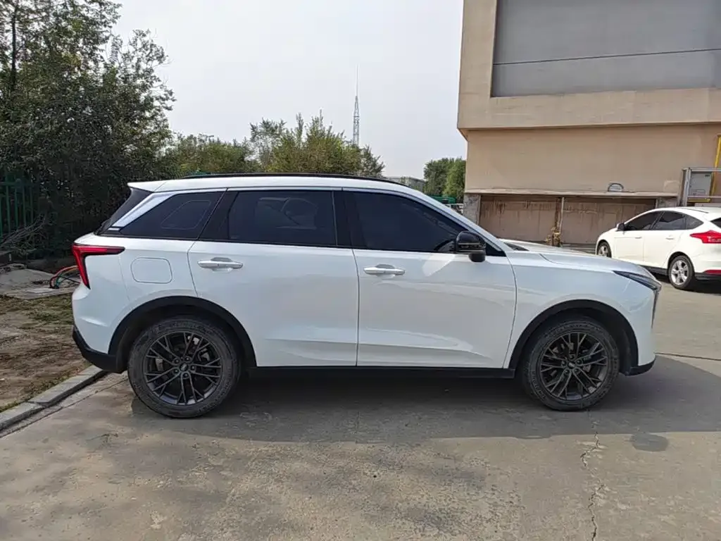 Besturn Bestune T55 1.5T Auto Flying Leap 2023 — фото 26
