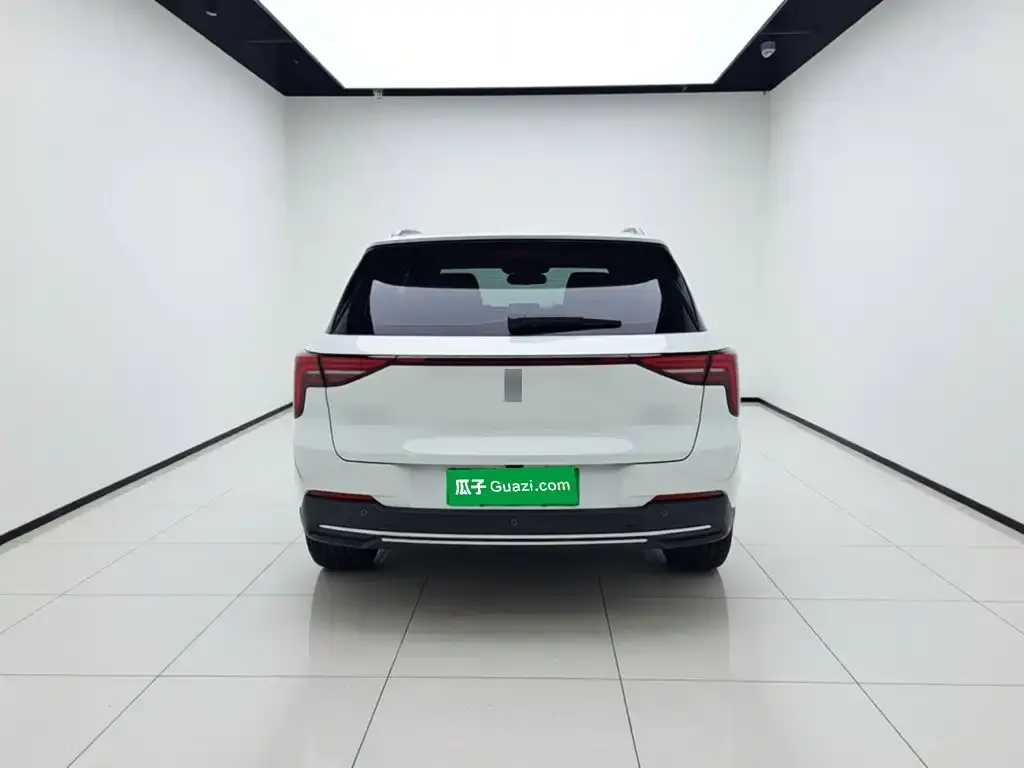Besturn Bestune T55 1.5T Auto Flying Leap 2023 — фото 3