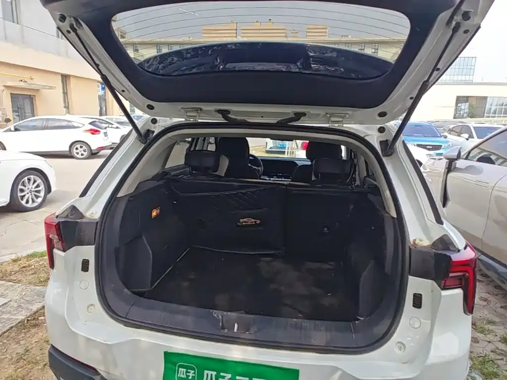 Besturn Bestune T55 1.5T Auto Flying Leap 2023 — фото 15