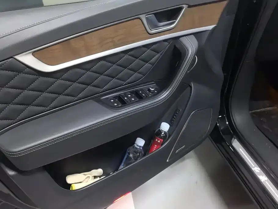 Hongqi HS7 3.0T Automatic AWD Smart Connect Qi Chang Edition 2021 — фото 7