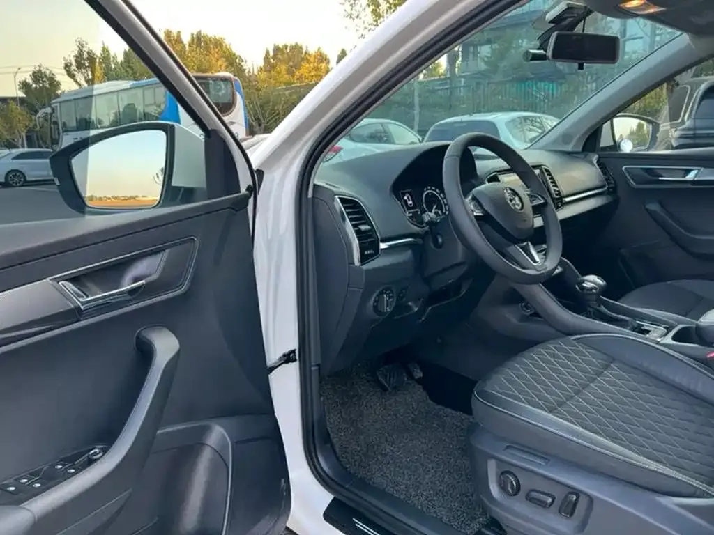 Skoda Karoq TSI280 Smart Tech Edition China VI 2020 — фото 5