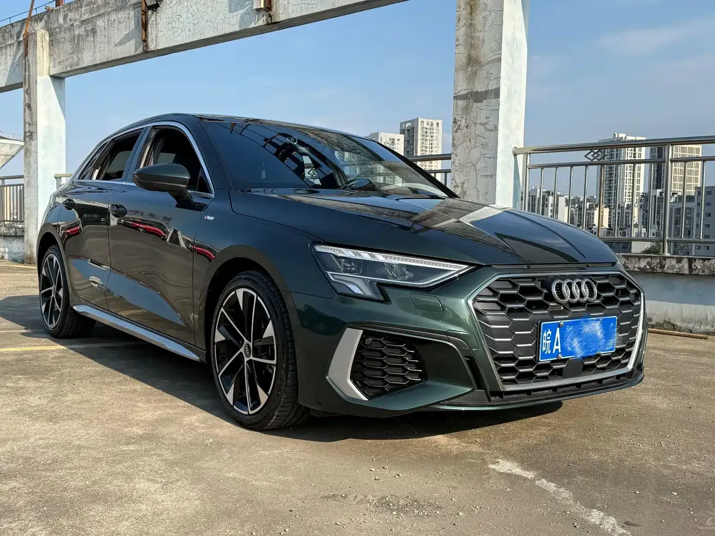 Audi A3 Sportback 35 TFSI Fashion Sport 2023 — фото 2