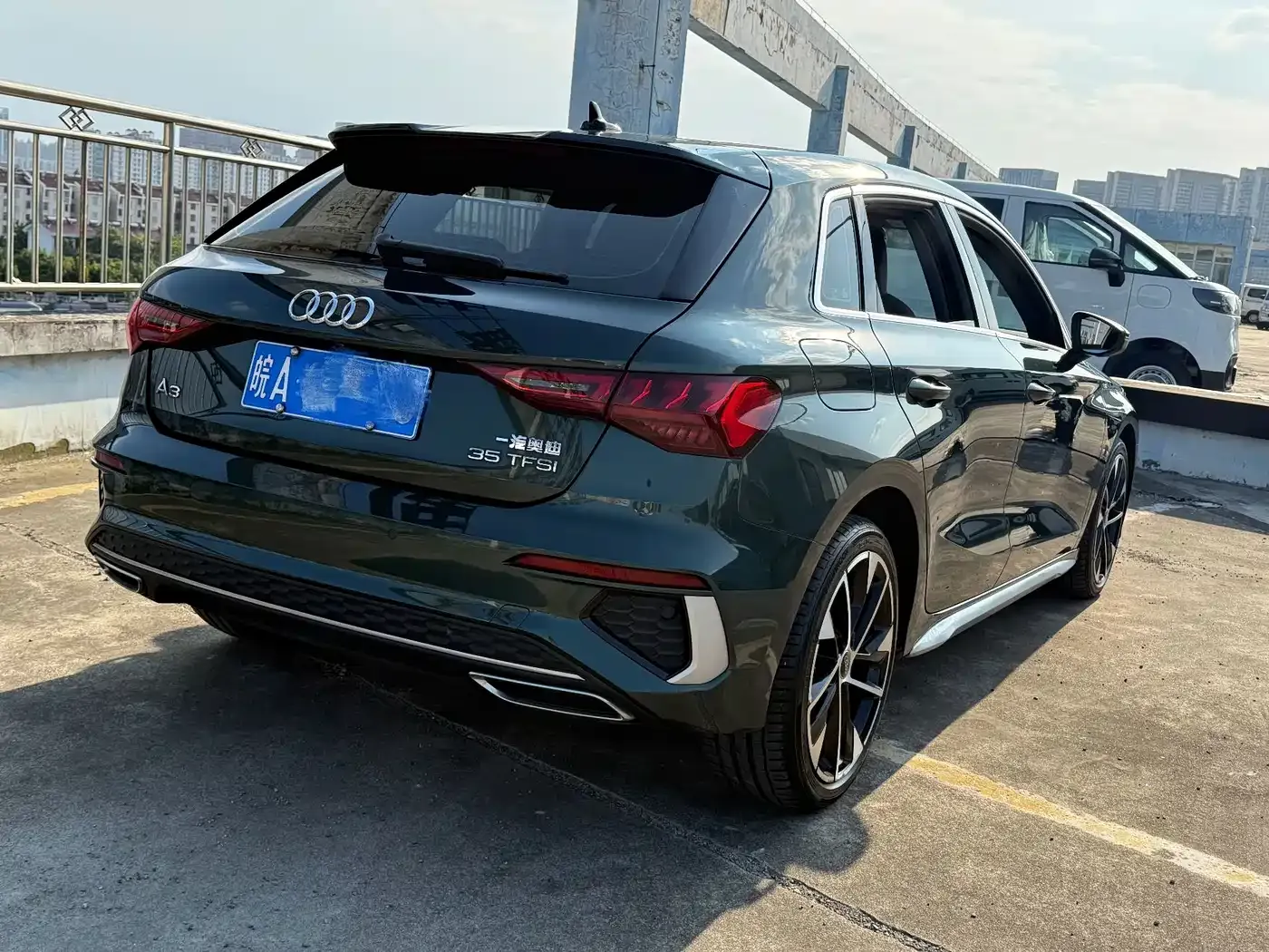 Audi A3 Sportback 35 TFSI Fashion Sport 2023 — фото 4