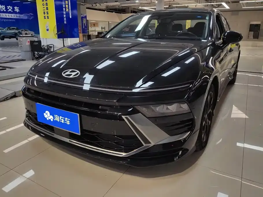 Hyundai Sonata 1.5T Pro 2025