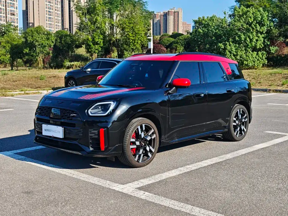 Mini JCW COUNTRYMAN 2.0T JOHN COOPER WORKS 2024