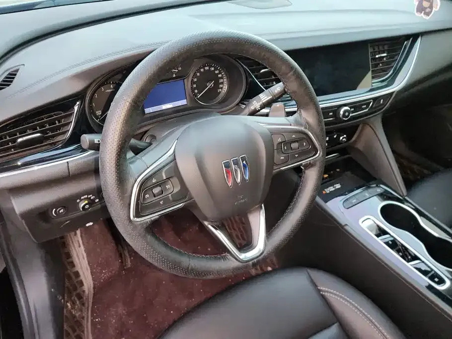 Buick Regal 25T Ultra Comfort Edition 2024 — фото 15
