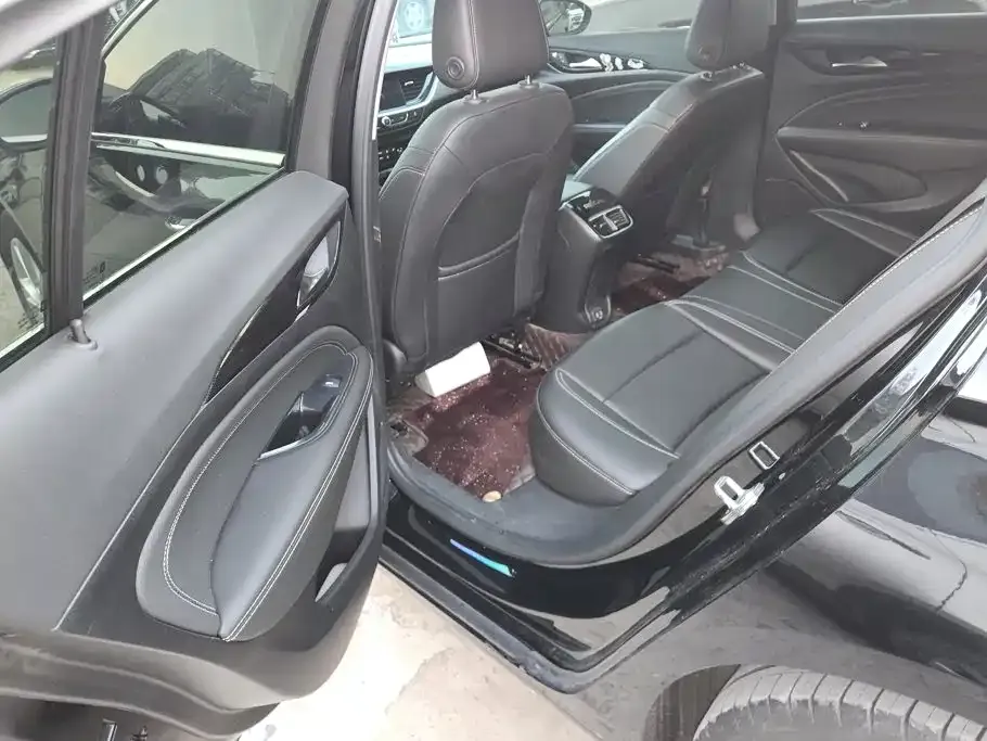 Buick Regal 25T Ultra Comfort Edition 2024 — фото 11