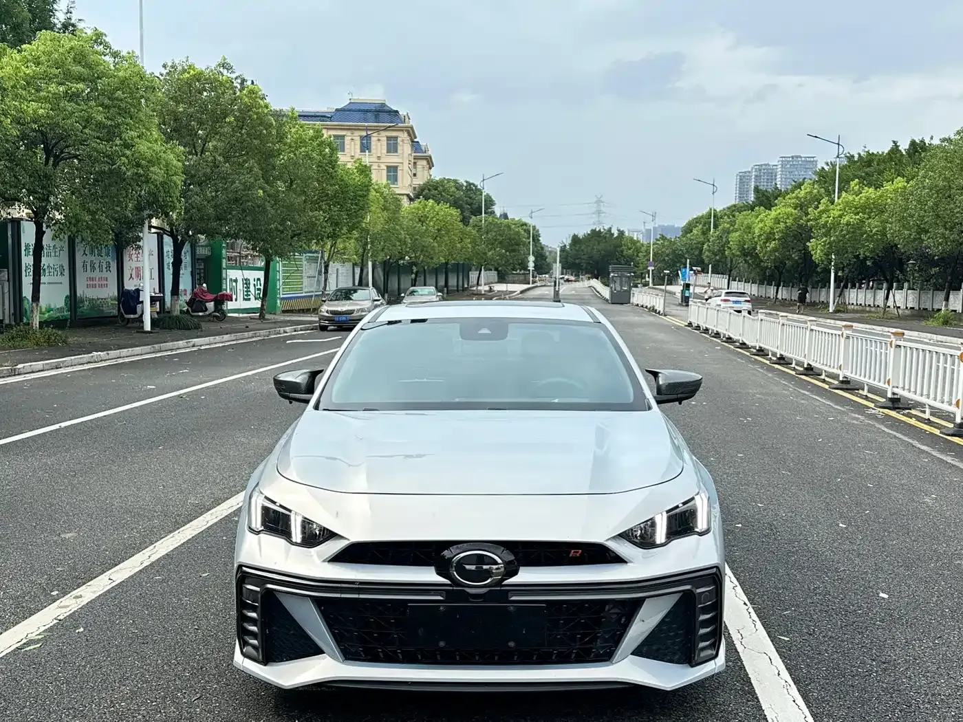 GAC Trumpchi Emkoo 400T Automatic R PRO 2023 — фото 2