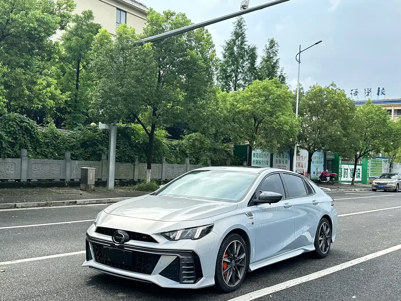 GAC Trumpchi Emkoo 400T Automatic R PRO 2023