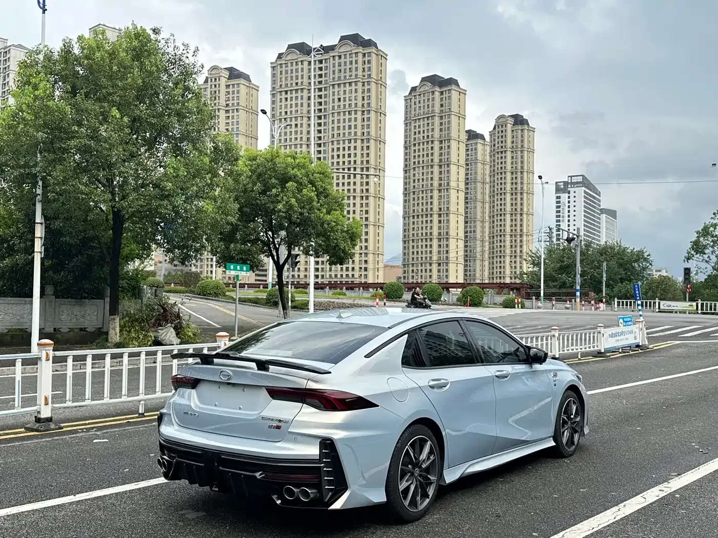 GAC Trumpchi Emkoo 400T Automatic R PRO 2023 — фото 17