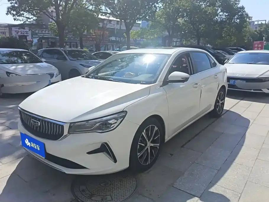 Geely Emgrand 4th Generation 1.5L CVT Premium 2022