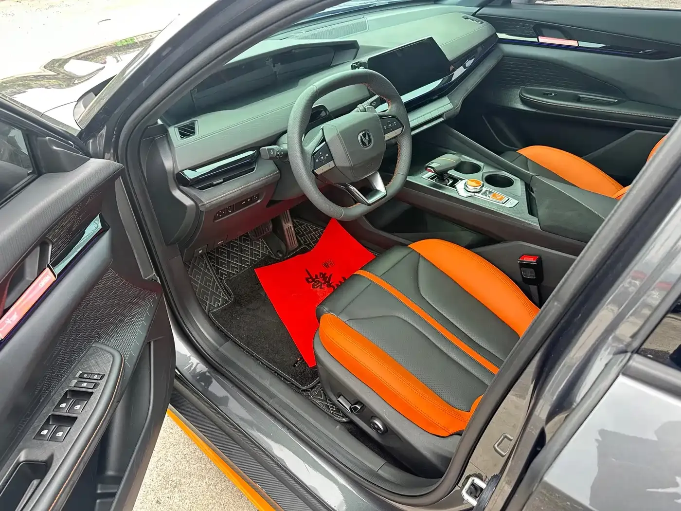 Changan UNI-V 1.5T Deluxe Sport 2025 — фото 8