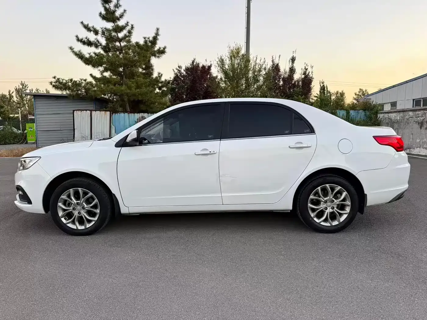 Geely Vision 1.5L Automatic Happiness Edition 2019 — фото 8