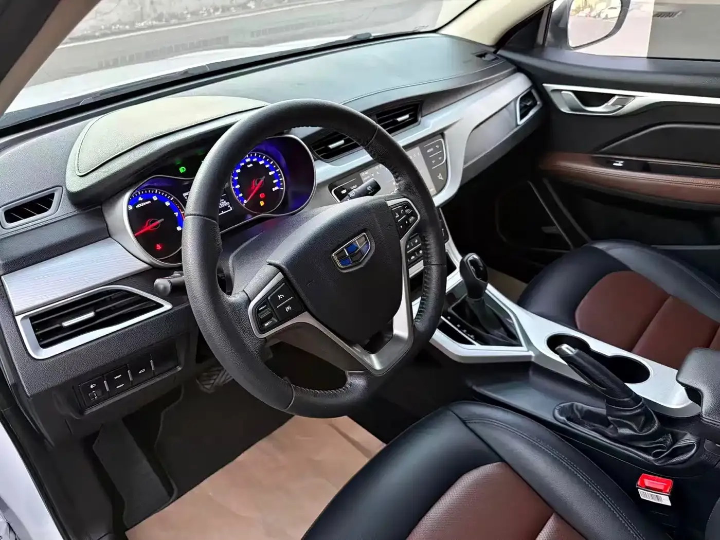 Geely Vision 1.5L Automatic Happiness Edition 2019 — фото 15