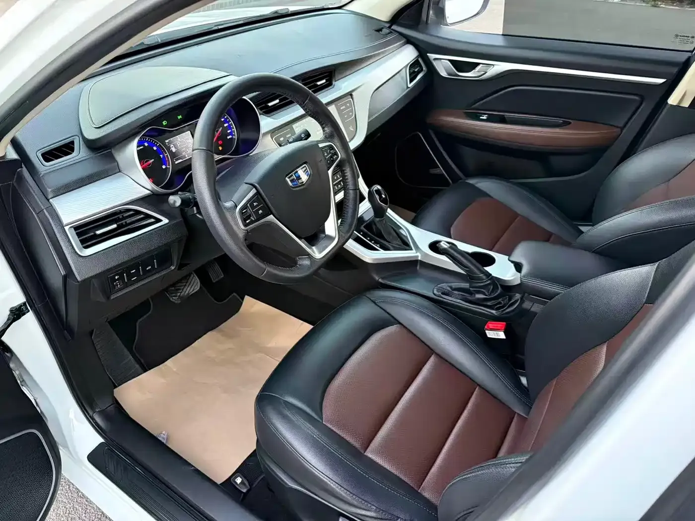 Geely Vision 1.5L Automatic Happiness Edition 2019 — фото 10