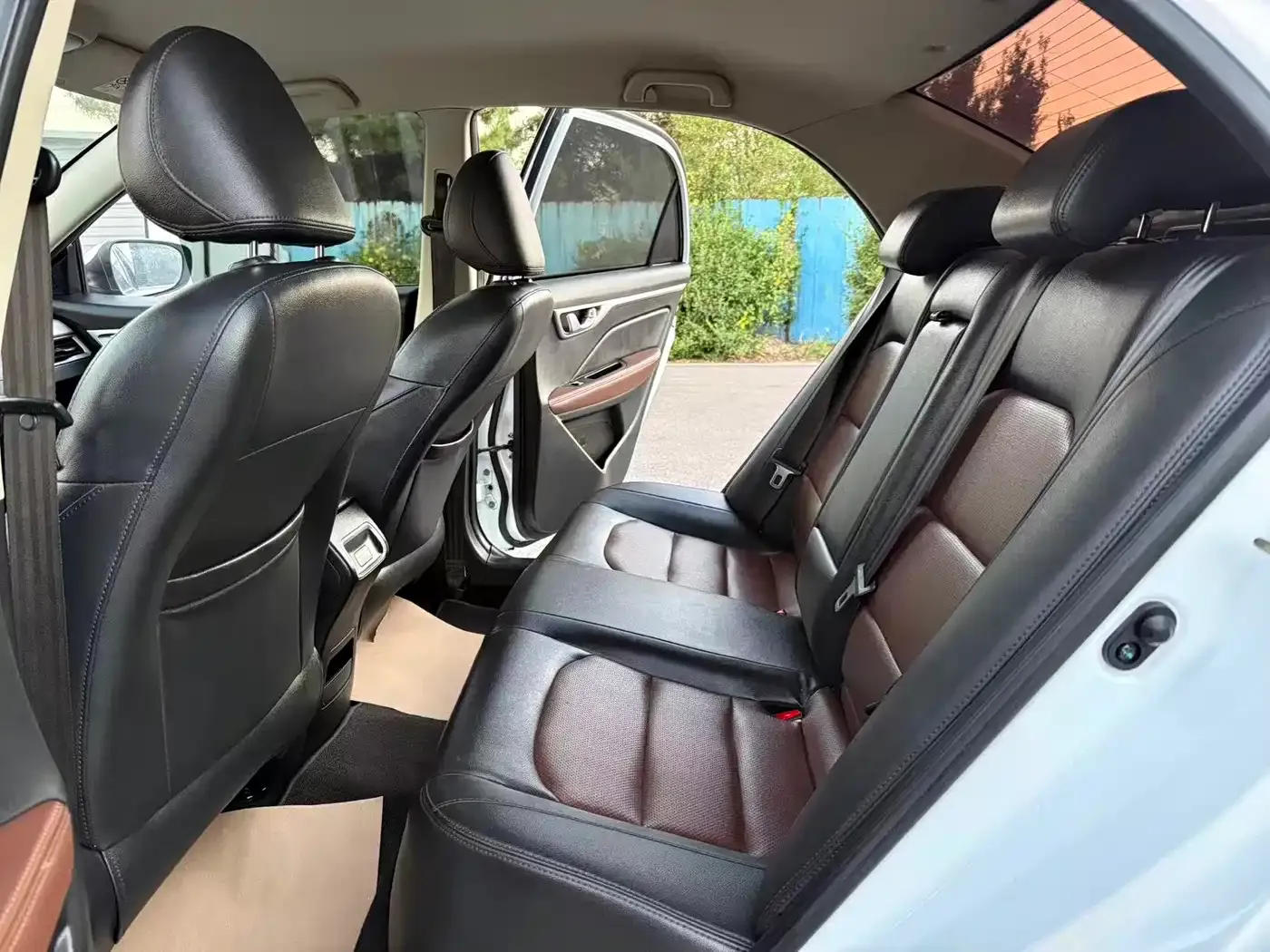 Geely Vision 1.5L Automatic Happiness Edition 2019 — фото 12